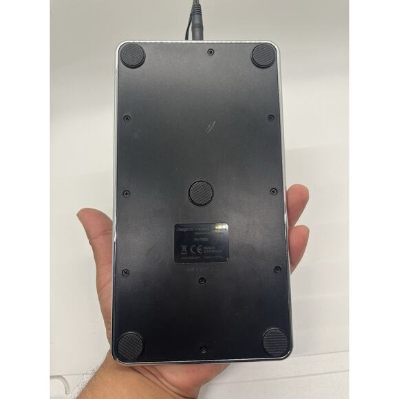 Energizer 2X Induction Charging System for Wii Remotes PL-7581 Pad And Power - Picture 4 of 5